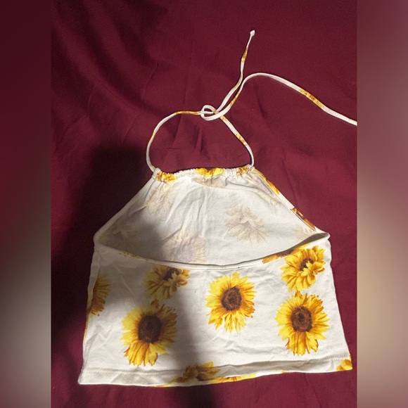 Sunflower halter top - Picture 2 of 3